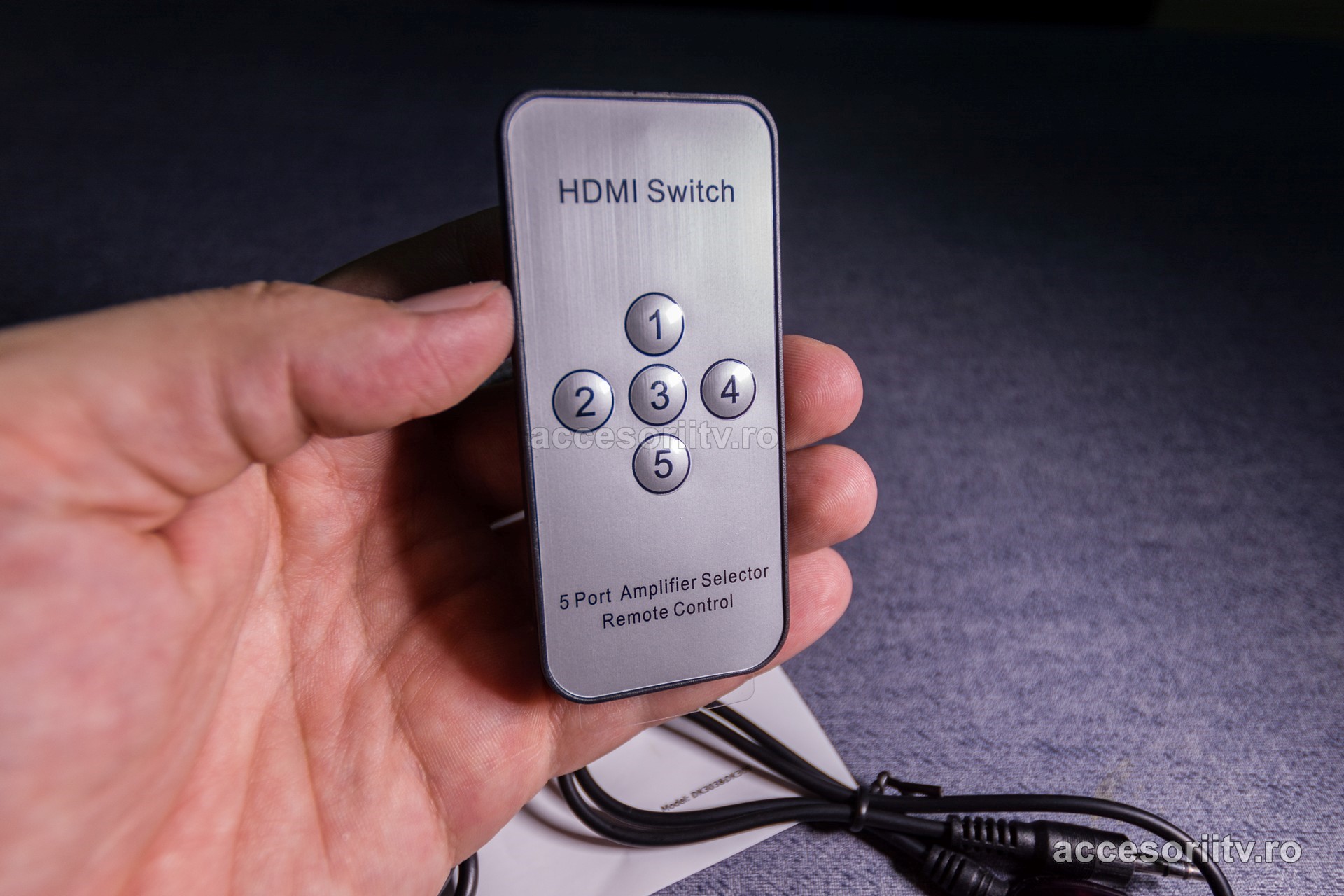 hdmi switch 5 porturi telecomanda 03